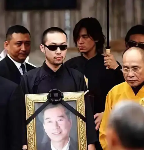 陈楚河现任女友黑帮之子陈楚河的9段情