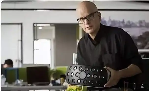 戴维布拉迪:抛弃美国归于中国,带来了千亿价值的项目