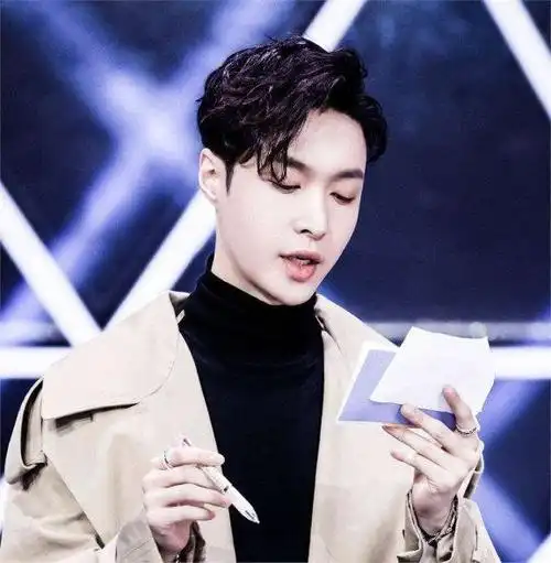 从华晨宇到刘宇宁,没有代表作却被捧为乐坛顶流,这些明星羞不羞