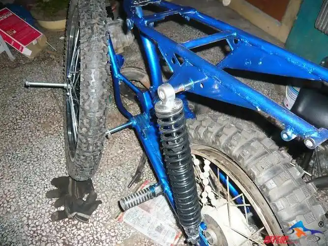 原创简单才是硬道理ax100改装越野2