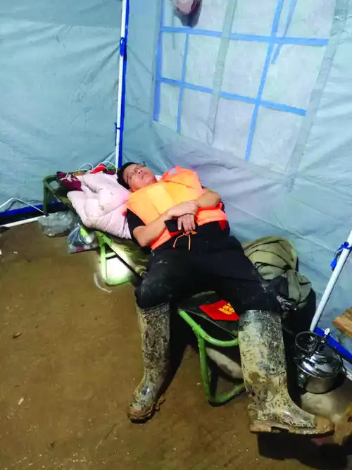 梁轶飞:创造桐城防汛奇迹的"水利人"