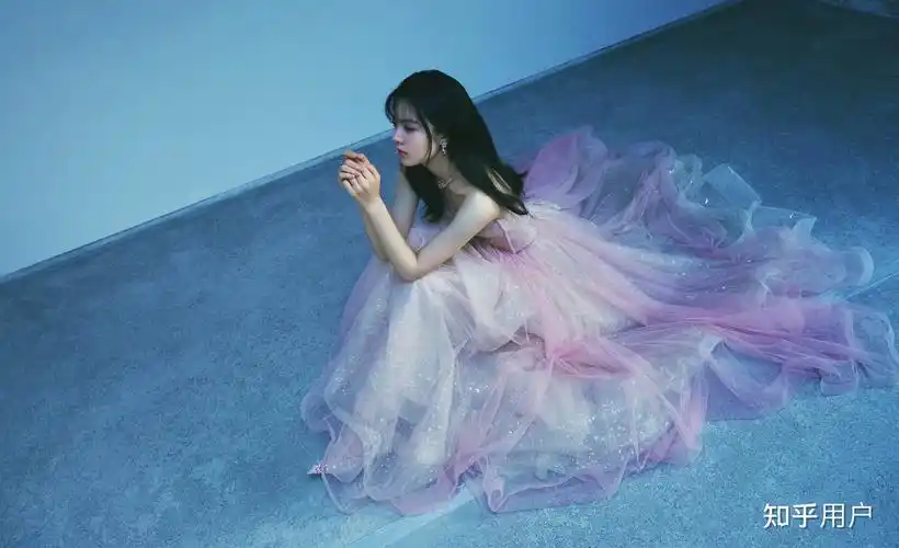 赵今麦有些什么出圈的图呢? - 知乎