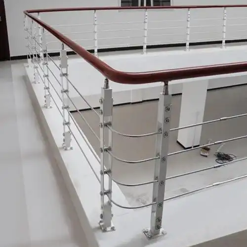 楼梯扶手轻奢网红不锈钢立柱栏杆室外自装现代简约楼梯扶手