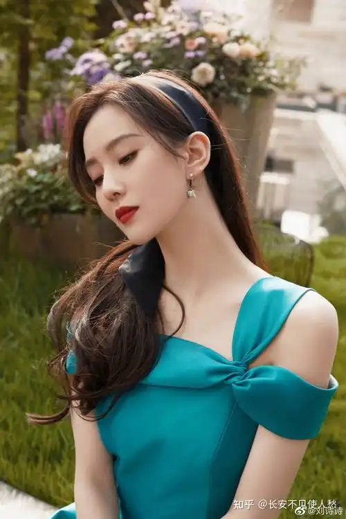 有没有哪些惊艳到你的女明星的照片