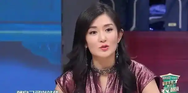 张信哲这位"情歌王子"其实和谢娜有点像,他也不太喜欢洗澡和洗衣服呢.