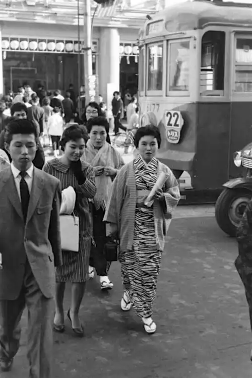 1950年代的日本都市生活,历史旧影