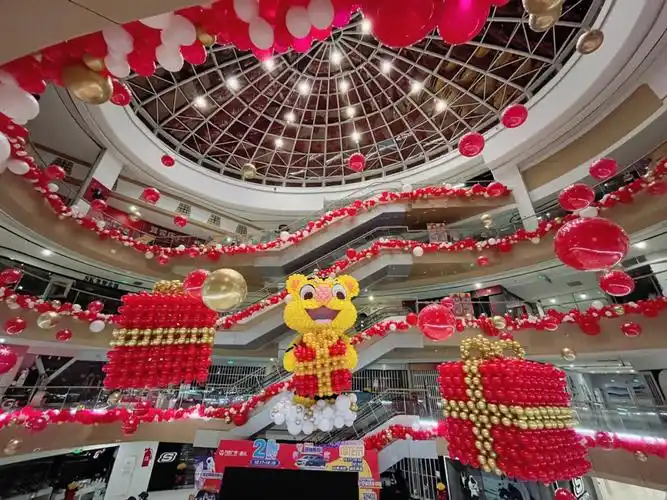 可爱小老虎主题气球布置商场美陈