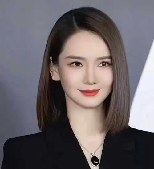 女人过了四十岁试试这5款发型减龄10岁气质提升好几倍