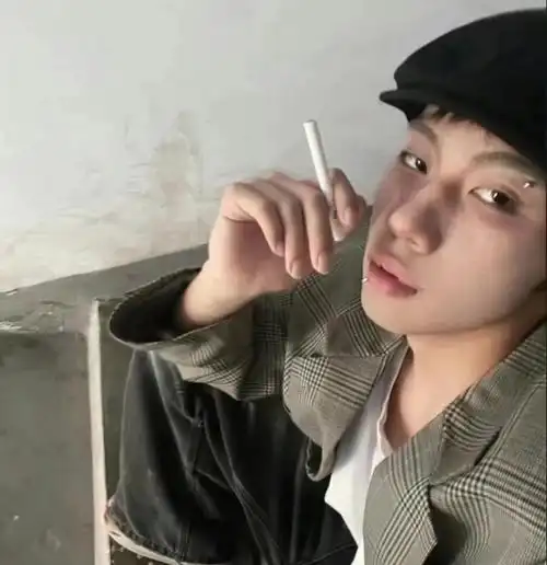 男头男生头像高清男头真人男生头像赞评论更多所有评论你也来说些什么