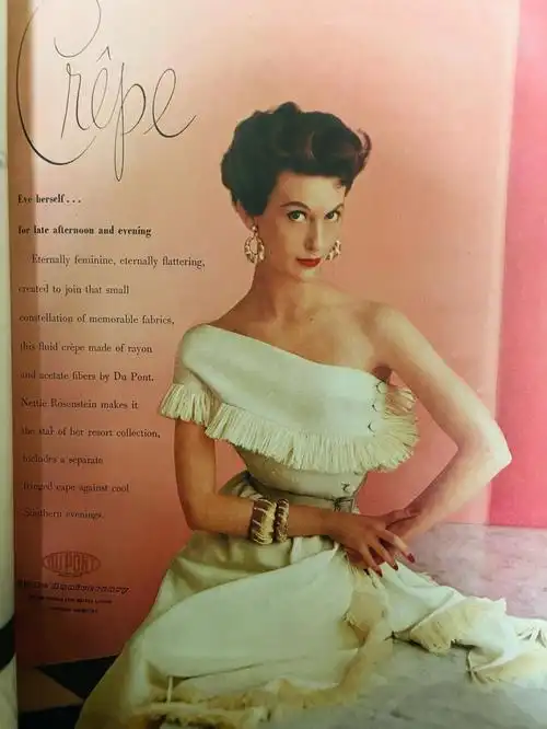 1952年11月vogue杂志内页内容分享3