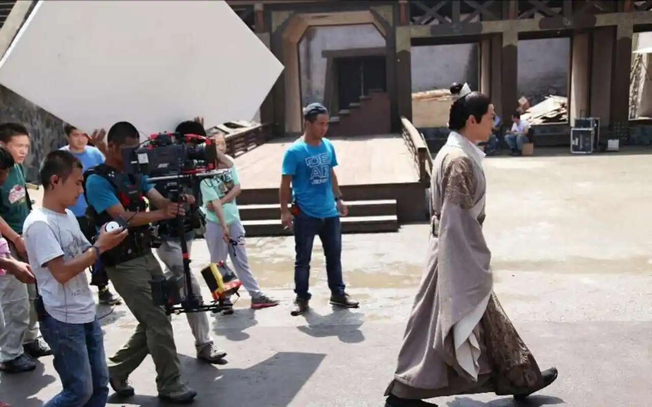 《琅琊榜》幕后花絮照,胡歌王凯到底多敬业,一个细节就能看出来