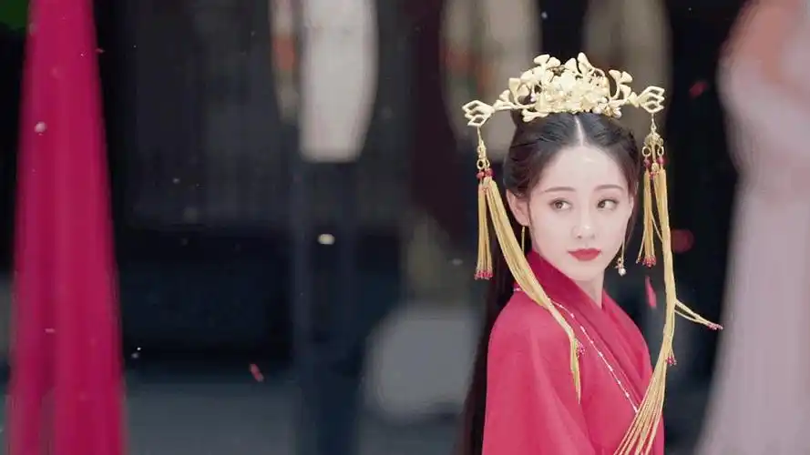 花生们看遇龙吗祝绪丹好有当初莫山山那种小白花的感觉啊美哭了