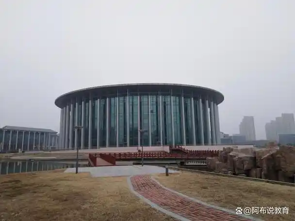 河南艺术职业学院怎么样艺术与教育的融合殿堂