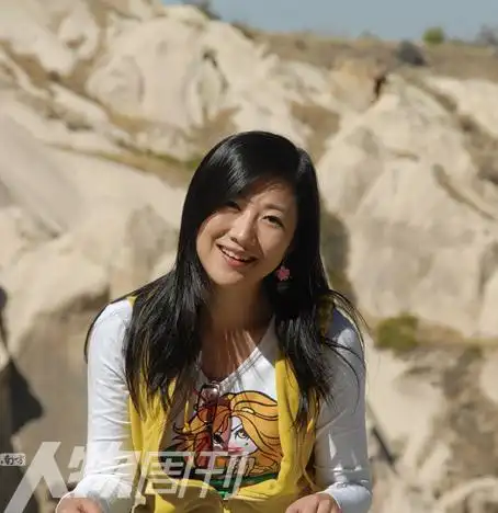 主播杨蕾离婚是一次重生