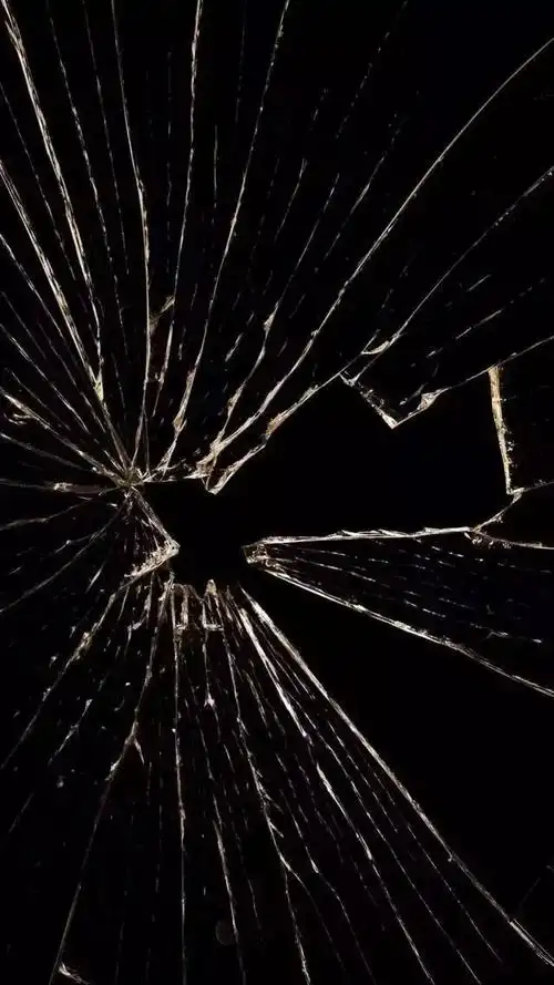 壁纸| 个性碎屏壁纸,你该换屏了!(超多适合男生的)