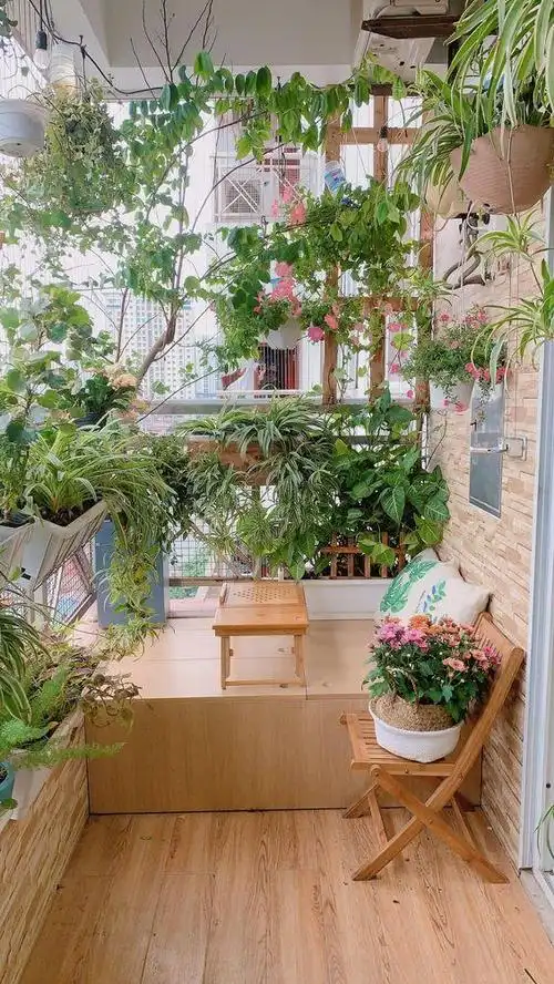 只是没必要全都这么去做,尤其是小阳台,有兴趣的倒不如考虑下改小花园