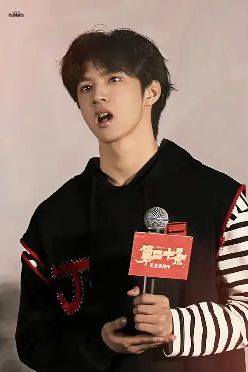 我梦寐以求 是真爱和自由    ·@时代少年团-刘耀文  ·#刘耀文电影第