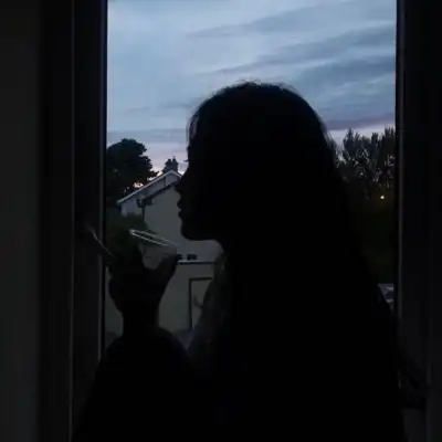 高清伤感的头像意境唯美孤独女图片