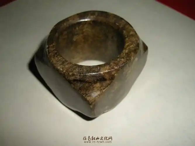 齐家文化玉琮,请赏评!