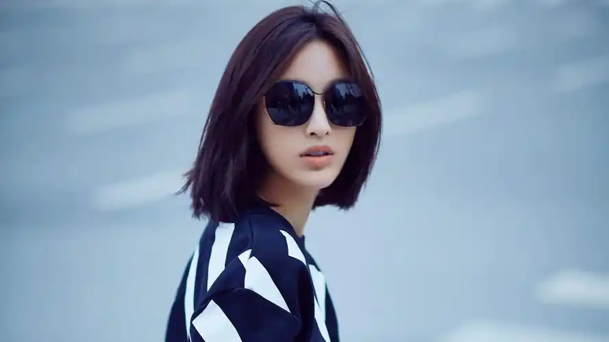 张俪 写真宽屏壁纸壁纸图片