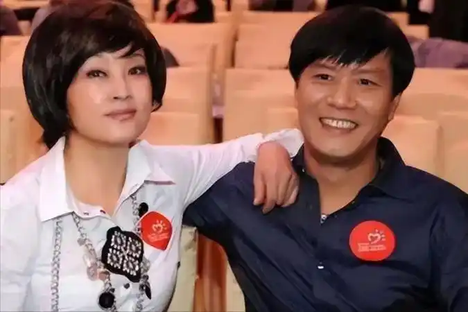 原创刘晓庆7个男人贯穿一生4段婚姻都没生过孩子62岁还当新娘