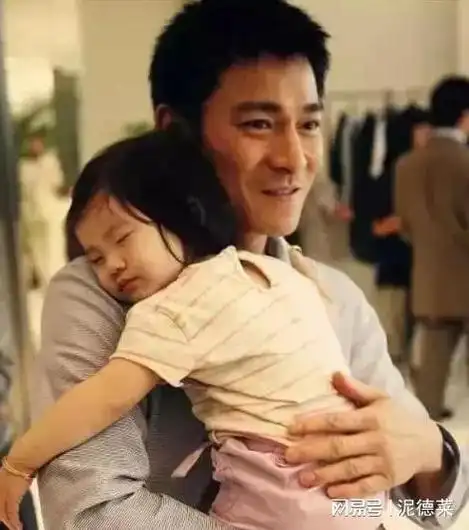 刘德华断崖式衰老白发苍苍似80岁老头网友泪目该退休了