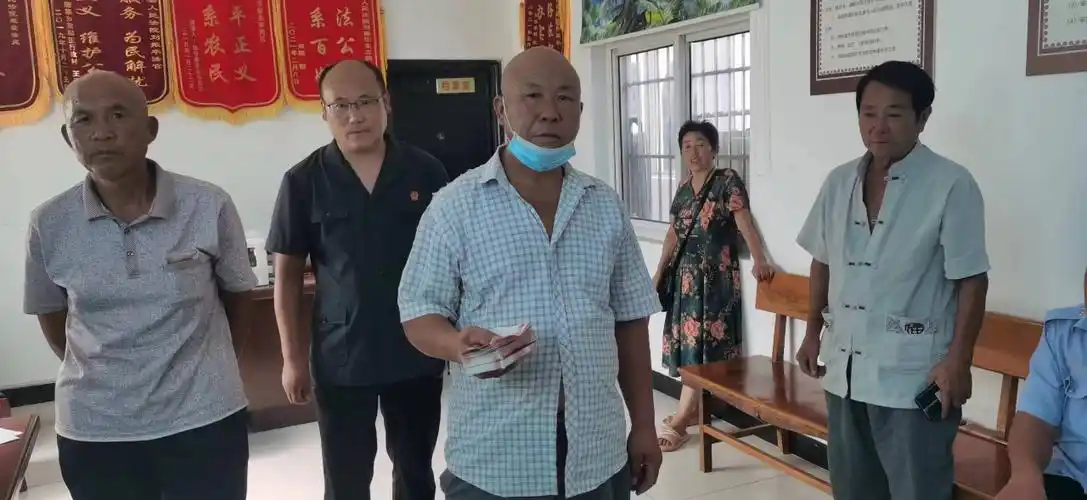 观堂法庭推动构建矛盾纠纷多元化解机制 - 鹿邑县人民法院网