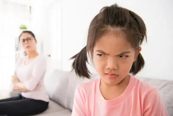 如果不让孩子发脾气,情绪得不到疏导,就会有这几大弊端