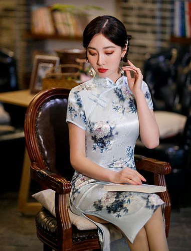 30岁40岁优雅淑女气质旗袍过膝中长款日常生活装改良连衣裙短袖夏