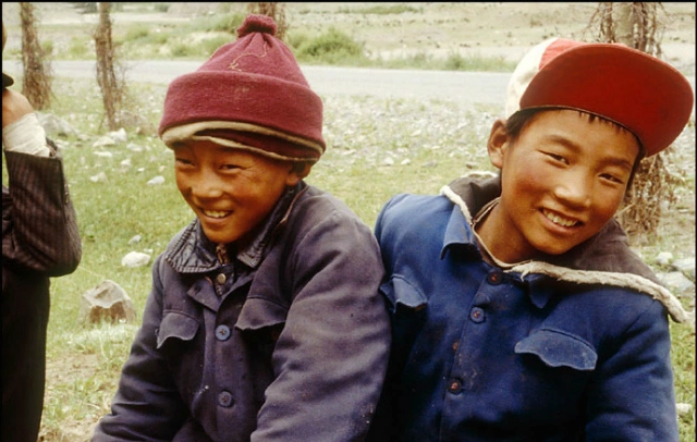 90年代老照片你知道图3是什么吃的吗?图5的物品如今没人买