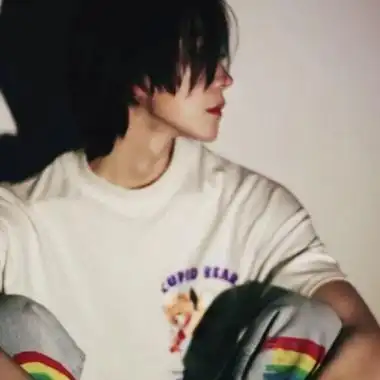 高清好看的潮流复古港风男头图片,男生头像图片