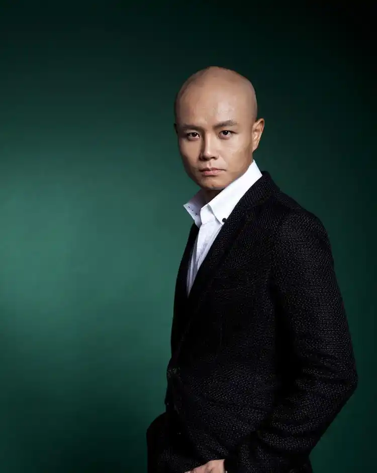 乐嘉,一位有丰富的知识,独特的见解的奇才