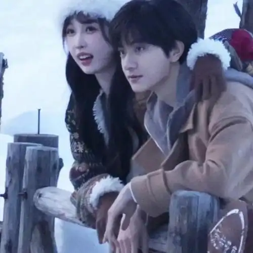 吃金主棒棒糖的男星,杨幂,baby虞书欣,华晨宇,白敬亭宋轶 | 最新八卦