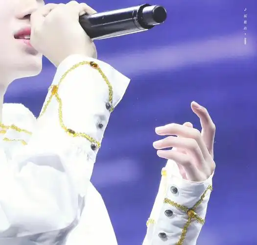 手控福利!@时代少年团-宋亚轩#青年演员宋亚轩