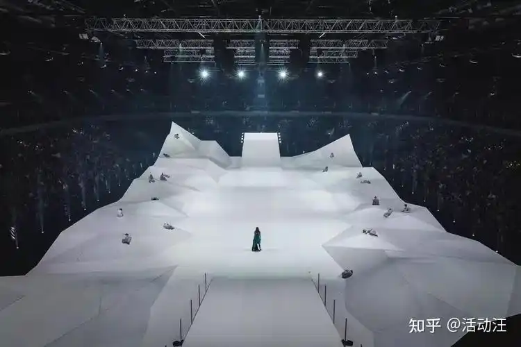 充满创意性的的10个舞台设计你可能都没用过