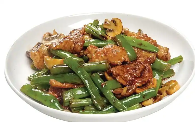 荤素的搭配不同,始终都绕不开永恒的经典,经典的菜品又被称为家常菜