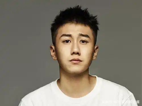 无奈的现实:有钱人更容易成为《少年派》中的"江天昊"