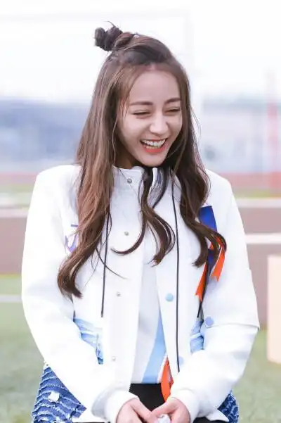 跑男图片 热巴滴收藏 转载 关注点赞阔爱的胖迪鸭奔跑吧5