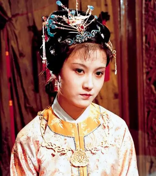 "邢夫人"夏明辉,《87版红楼梦》里的伯乐,曾是贾母候选人