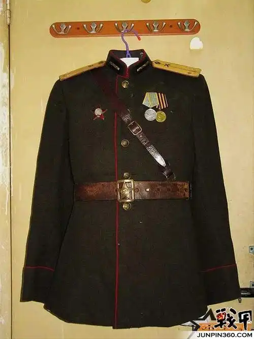 苏联军需少校胜利礼服