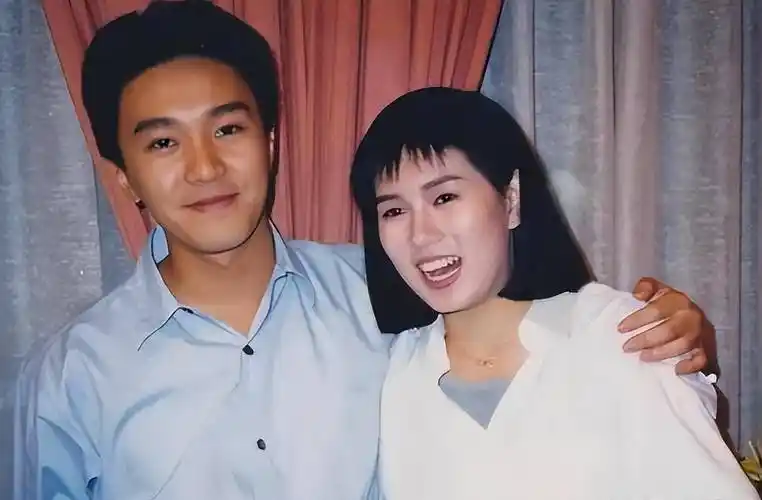 原创周星驰只写过一首歌暗示遗憾错过罗慧娟多年不婚皆因难忘挚爱