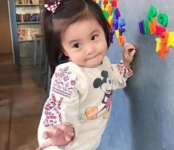 有种投胎能手叫林心如女儿3岁资产过亿随便一条项链3万