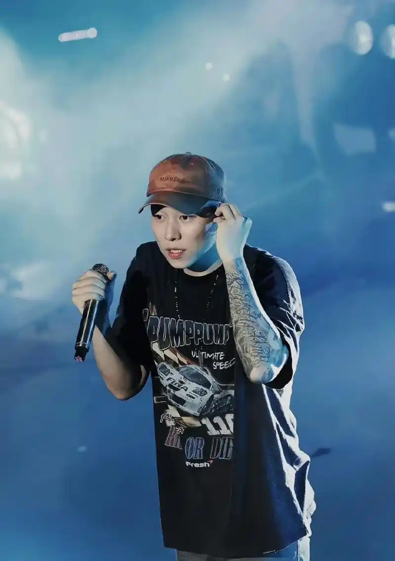 瘦子eso壁纸.#瘦子eso #中国说唱巅峰对决 #185大 - 抖音