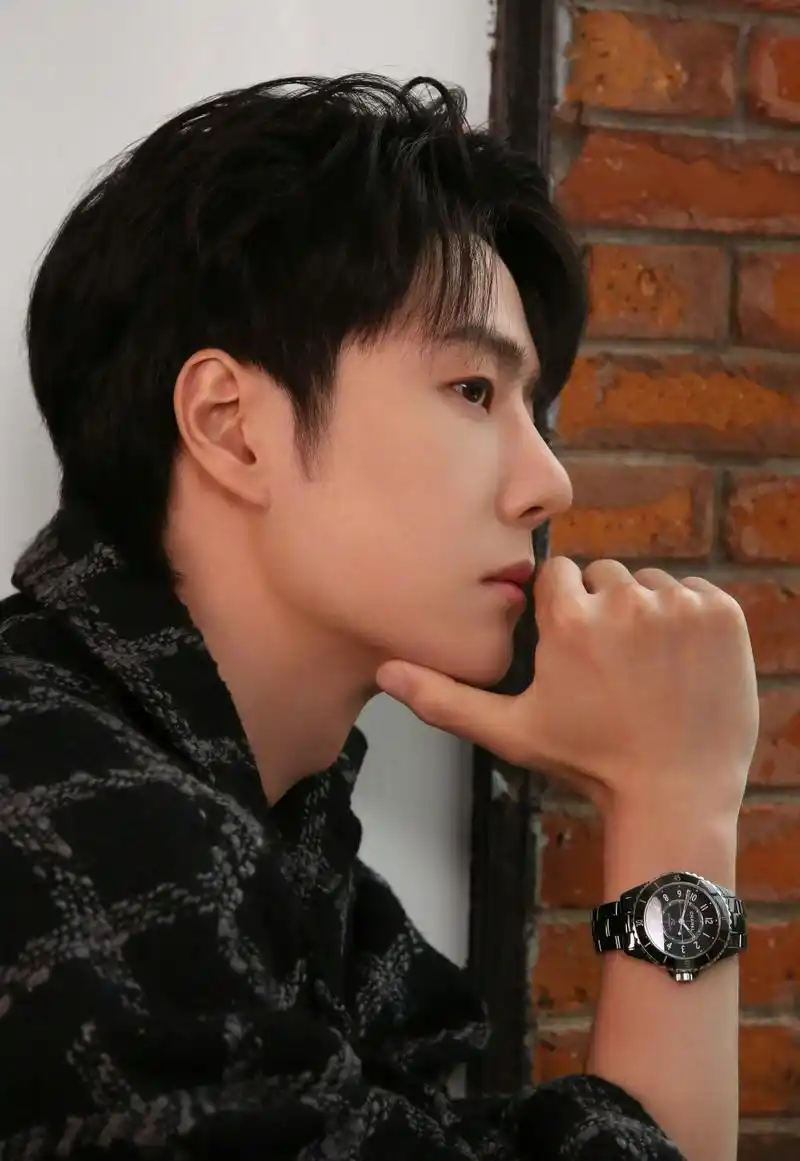 网友提名的内娱四大顶级舞担:王一博,张艺兴,蔡徐坤,刘雨昕,你们同意