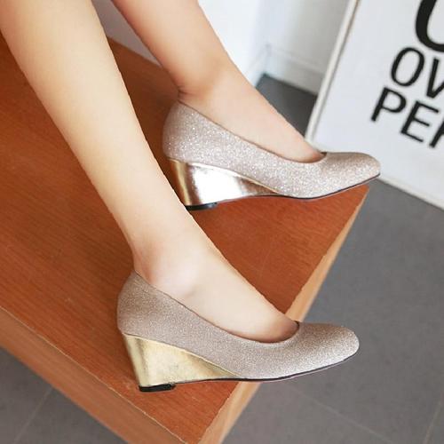 2018新款春秋女鞋大码韩版百搭圆头浅口坡跟单鞋高跟鞋职业工作鞋