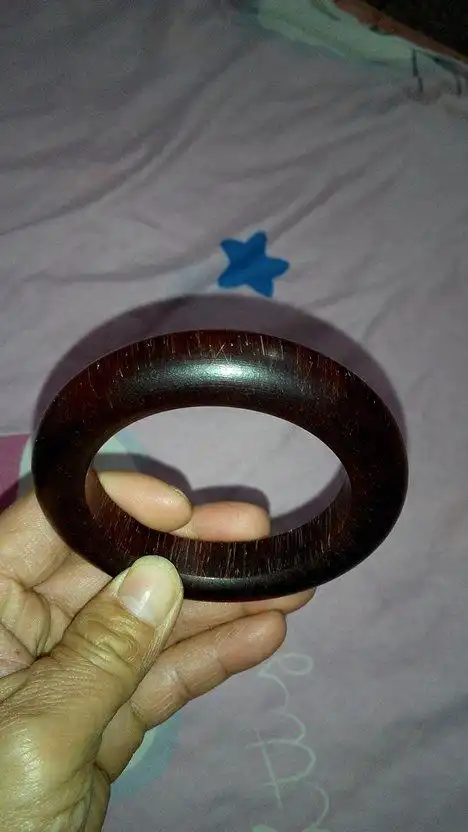 亚洲犀牛角50克手镯一个时价能值多少?