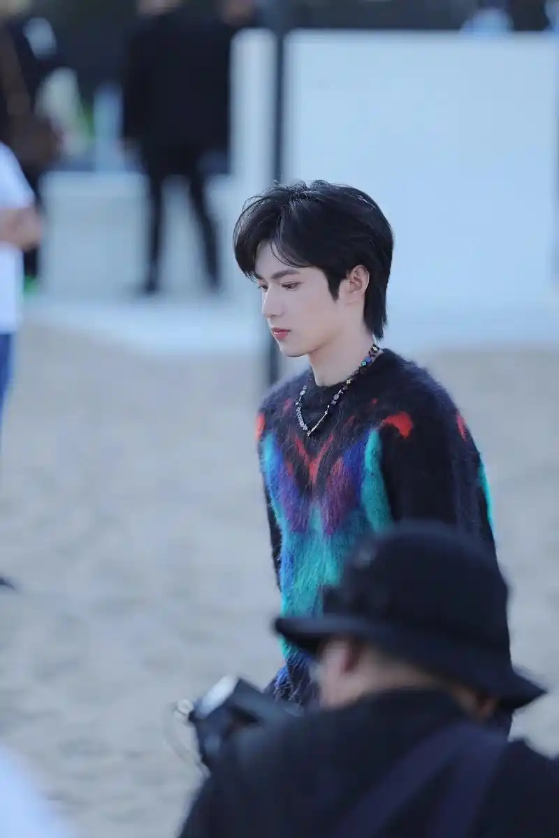 刘耀文 #用手机拍过哪些惊艳的照片 - 抖音