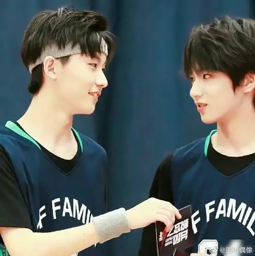 刘耀文卡点为马嘉祺庆生##刘耀文为马嘉祺庆生