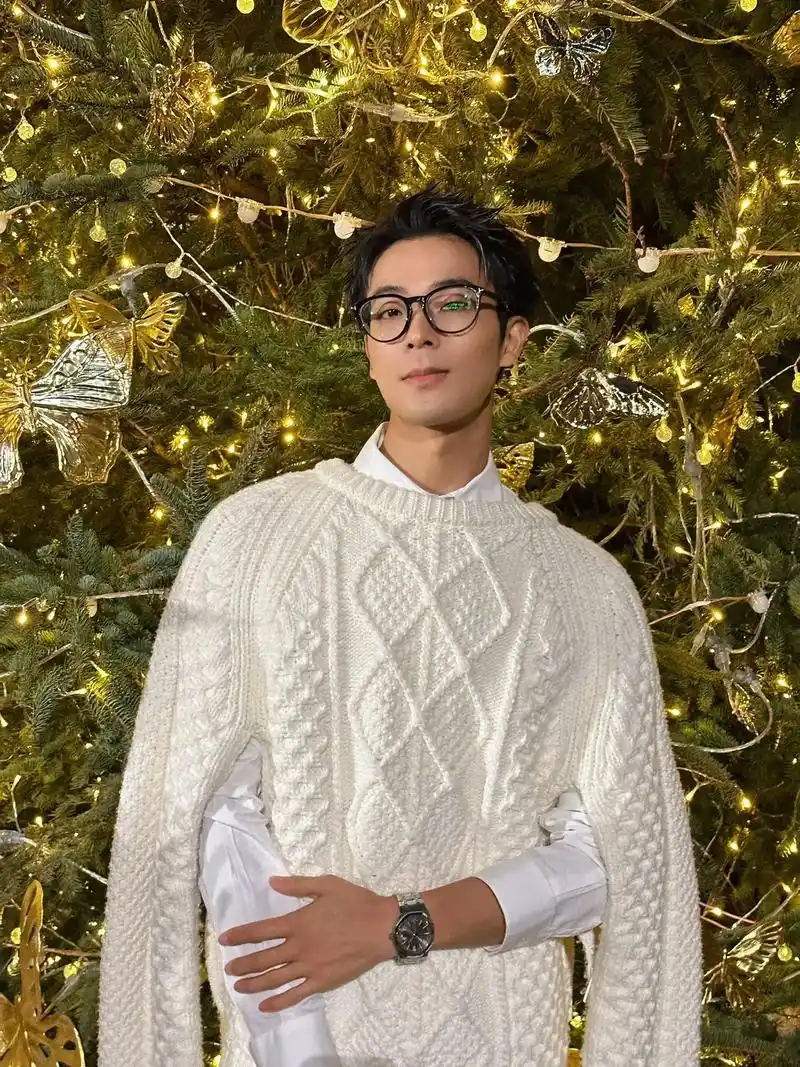 于适刘雨昕为你开启圣诞假日