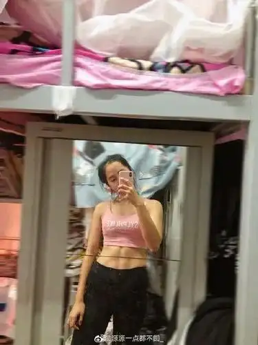 是这23个女生的马甲线!